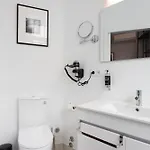 Utopian - Design - Free Minibar