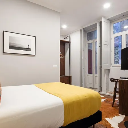 Utopian - Design - Free Minibar 4*
