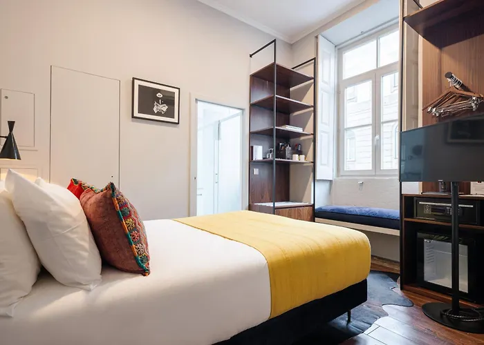 Utopian - Design - Free Minibar Porto