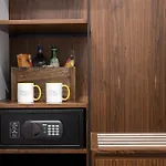 Utopian - Design - Free Minibar 4* Porto