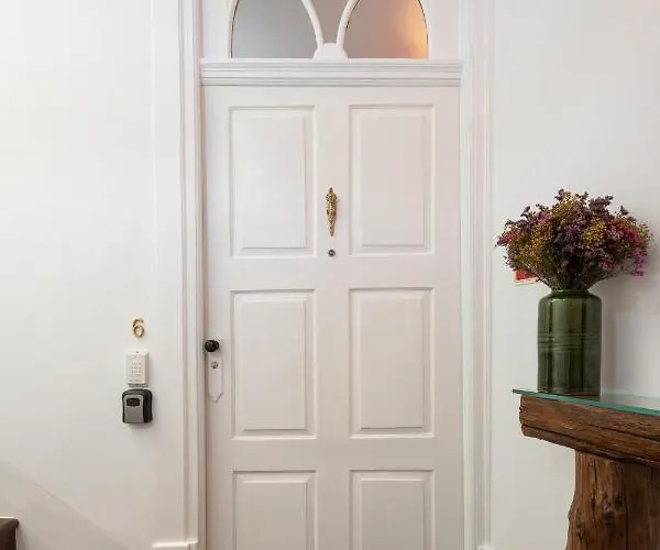 Utopian - Design - Free Minibar 4* ポルト