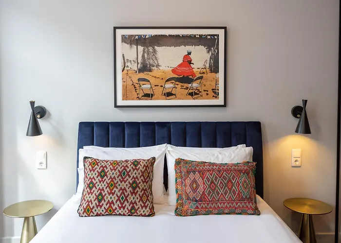 Utopian - Design - Free Minibar Porto